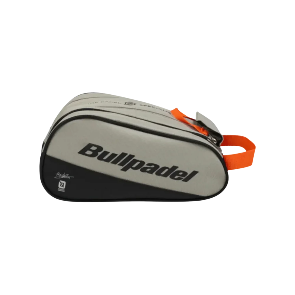 Trousse-De-Toilette-Bullpadel-BPN-26-012-1536x1536-1-1536x1536