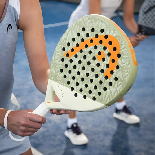 Raquette-de-padel-Head-Vibe-Vert-2026-En-Main